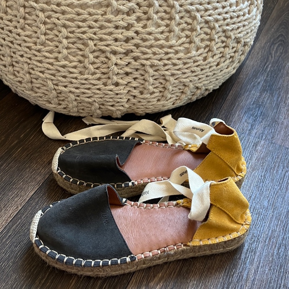 Alohas Canvas Espadrilles - Picture 3 of 7